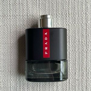 Prada Luna Rossa Carbon miniature dabber